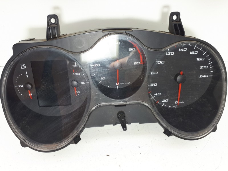 Recambio de cuadro instrumentos para seat leon (1p1) reference referencia OEM IAM 1P0920853D  