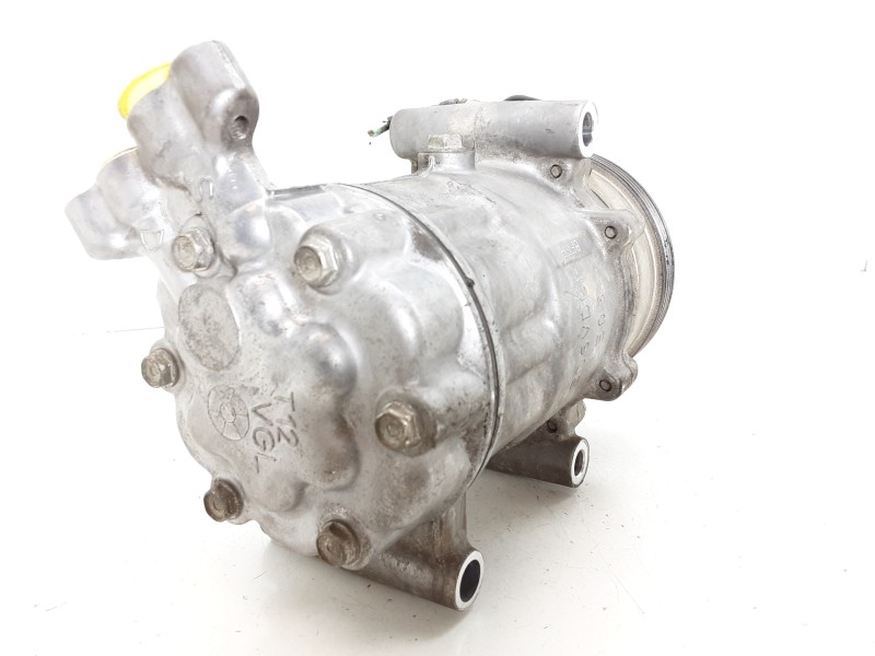 Recambio de compresor aire acondicionado para dacia sandero ambiance referencia OEM IAM 8200840899 1911 