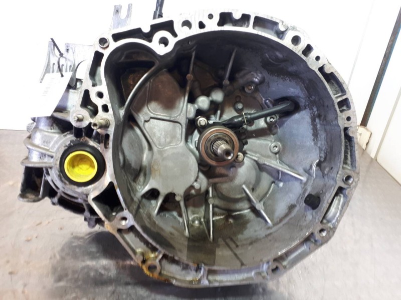 Recambio de caja cambios para renault megane ii berlina 3p confort dynamique referencia OEM IAM ND0001  
