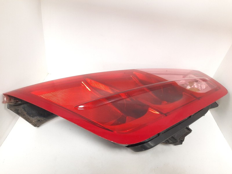 Recambio de piloto trasero derecho para fiat grande punto (199_) 1.9 d multijet referencia OEM IAM   