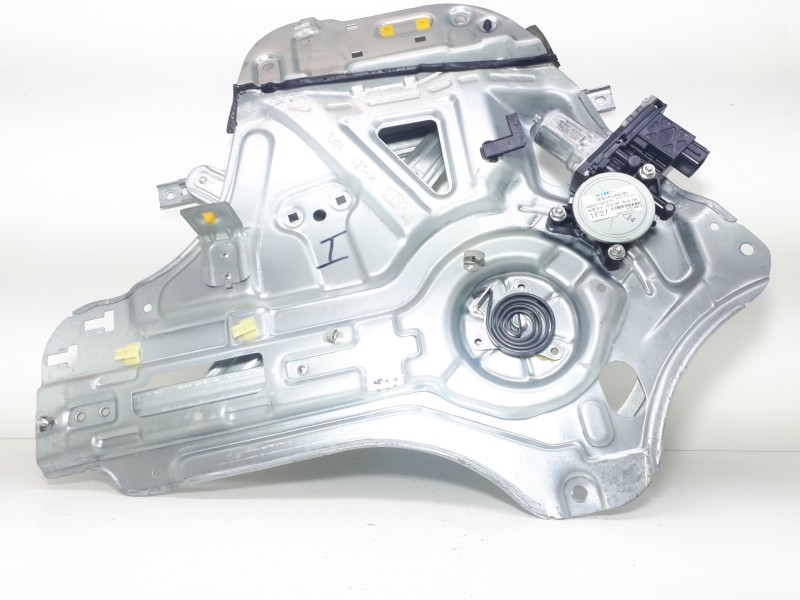 Recambio de elevalunas delantero izquierdo para kia carnival 2.2 crdi vgt active referencia OEM IAM 824504D010  
