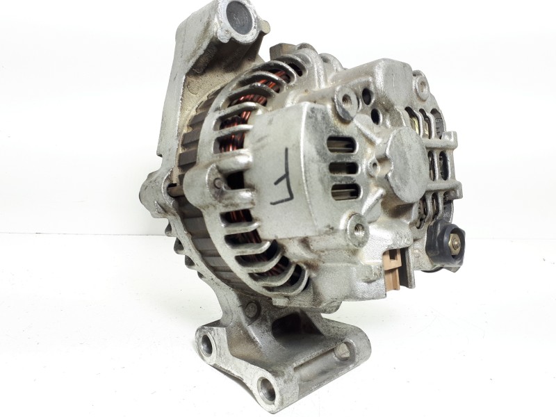 Recambio de alternador para ford fusion (cbk) ambiente referencia OEM IAM 2S6T10300DB A005TA7792 90A