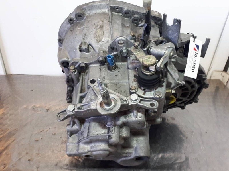 Recambio de caja cambios para renault megane ii berlina 3p confort dynamique referencia OEM IAM ND0001  