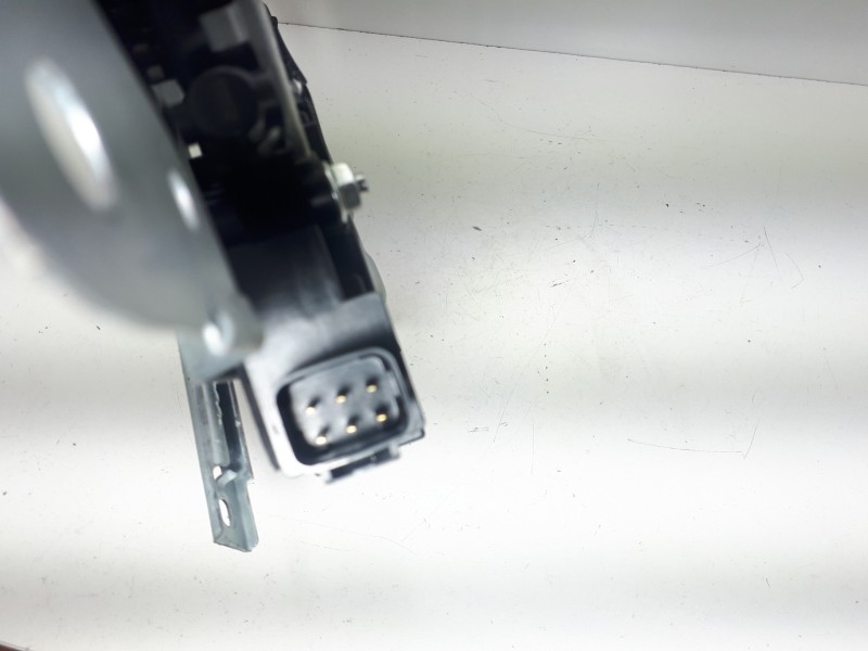 Recambio de elevalunas delantero izquierdo para kia carnival 2.2 crdi vgt active referencia OEM IAM 824504D010  