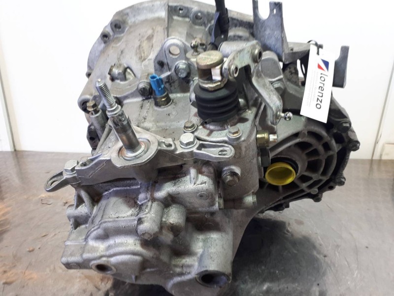 Recambio de caja cambios para renault megane ii berlina 3p confort dynamique referencia OEM IAM ND0001  