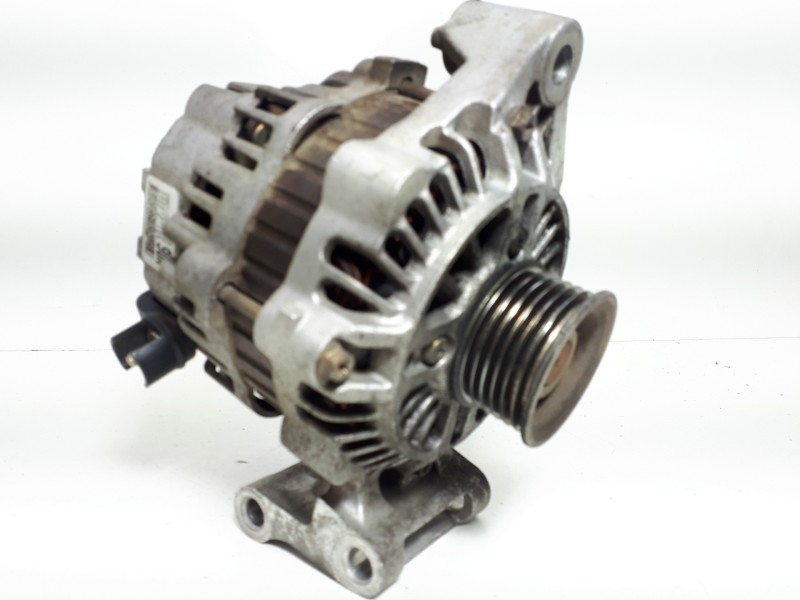 Recambio de alternador para ford fusion (cbk) ambiente referencia OEM IAM 2S6T10300DB A005TA7792 90A