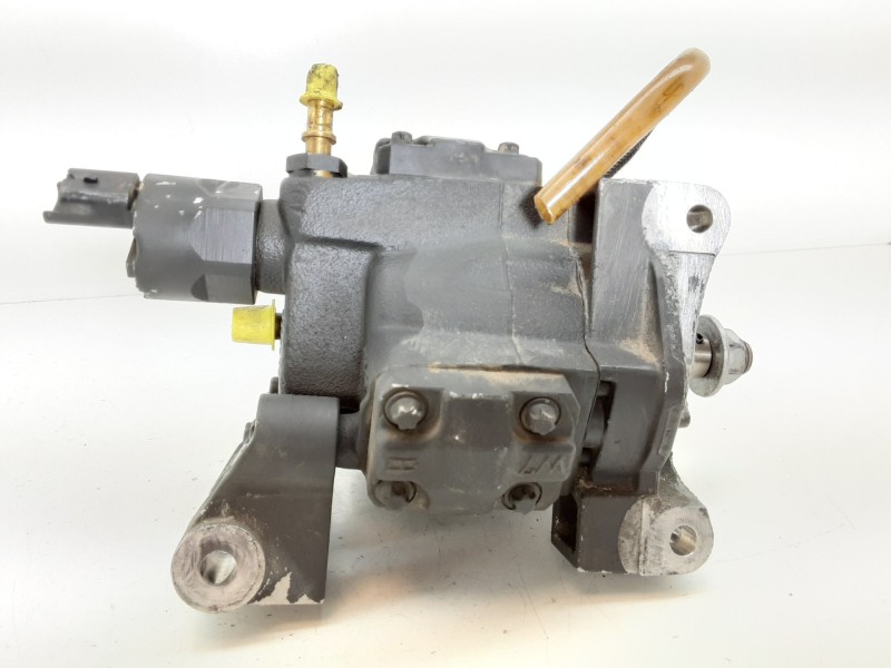 Recambio de bomba inyeccion para renault scenic ii authentique referencia OEM IAM 8200663258 A2C20000754 5WS40153