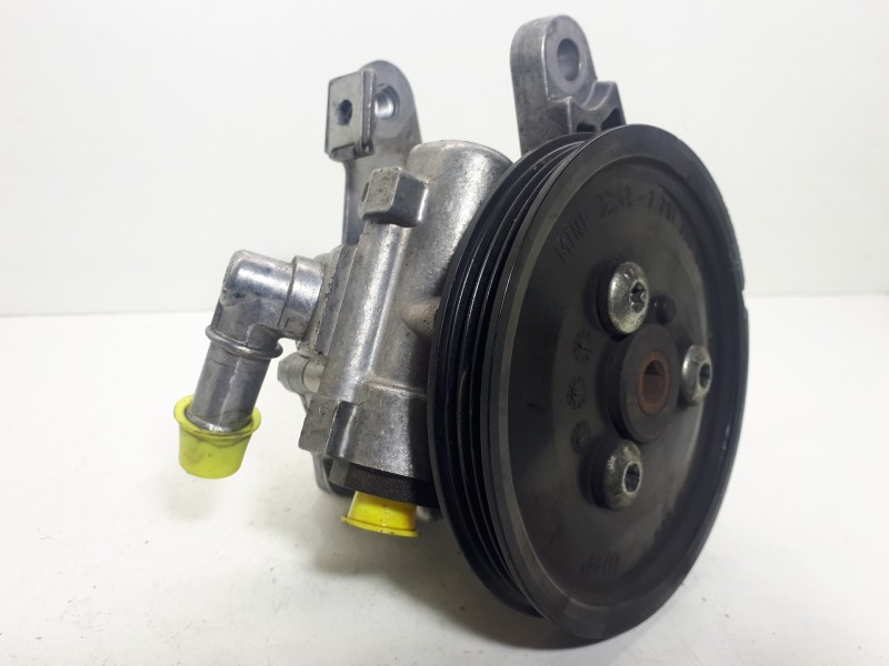 Recambio de bomba direccion para bmw mini (r50,r53) one d referencia OEM IAM 676355601 7690974121 