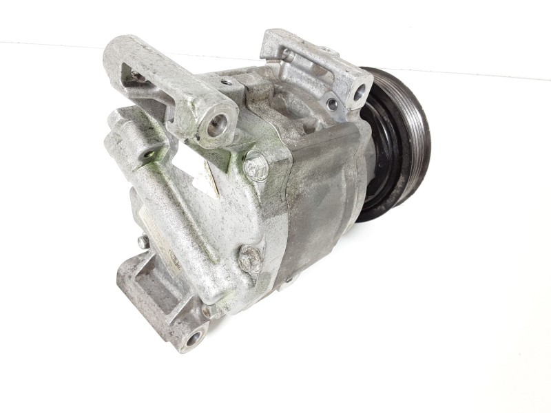 Recambio de compresor aire acondicionado para ford ka (ccu) urban referencia OEM IAM 5A7975600517469310 SCSC06 