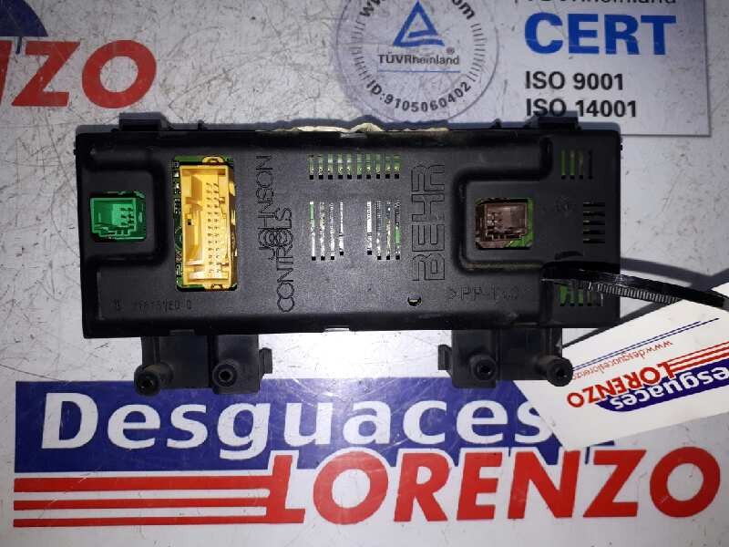 Recambio de mando climatizador para peugeot 307 berlina (s2) x-line referencia OEM IAM 9646627977  