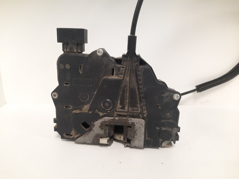 Recambio de cerradura puerta delantera izquierda para opel corsa d navi referencia OEM IAM 13258271 2404120423B 0325407955