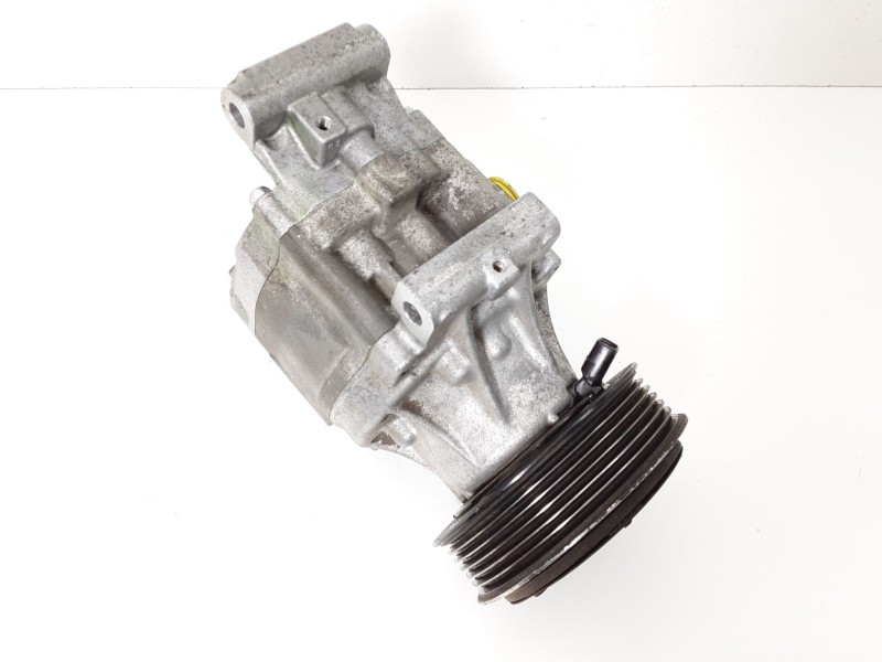 Recambio de compresor aire acondicionado para ford ka (ccu) urban referencia OEM IAM 5A7975600517469310 SCSC06 