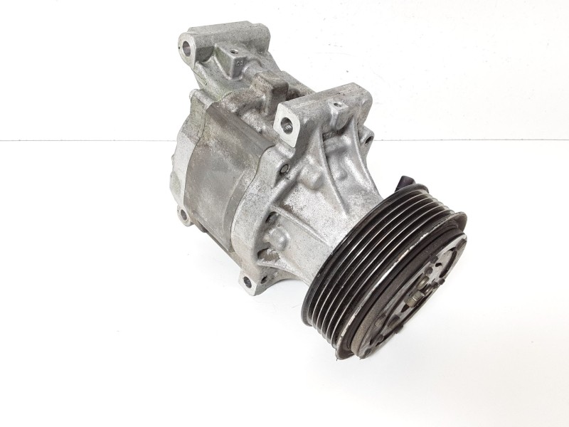 Recambio de compresor aire acondicionado para ford ka (ccu) urban referencia OEM IAM 5A7975600517469310 SCSC06 