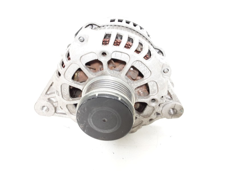 Recambio de alternador para hyundai tucson (tl, tle) 2.0 crdi referencia OEM IAM 373002F300 8400291 