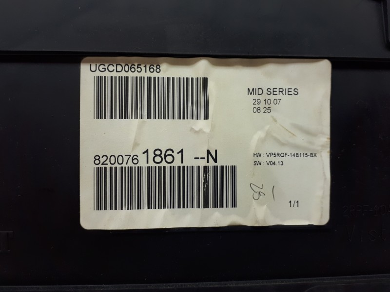 Recambio de cuadro instrumentos para renault clio iii 20 aniversario referencia OEM IAM 8200761861N UGCD65168 VP5RQF14B115BX
