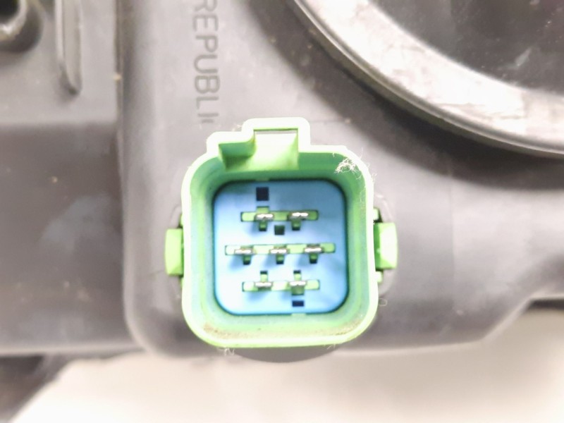 Recambio de faro izquierdo para ford fusion (cbk) 1.4 tdci cat referencia OEM IAM  32863 