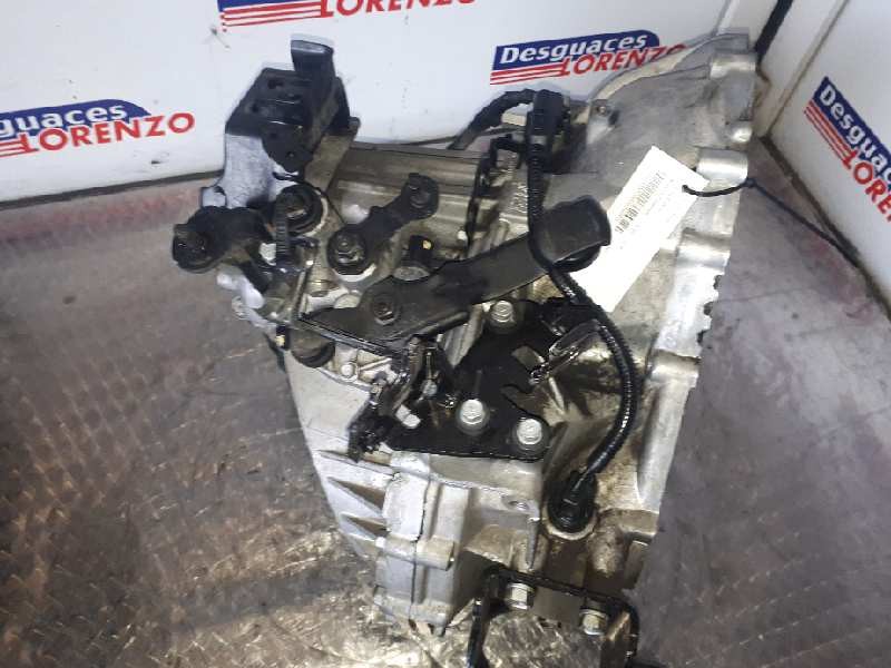 Recambio de caja cambios para kia cee´d emotion referencia OEM IAM S828J0  