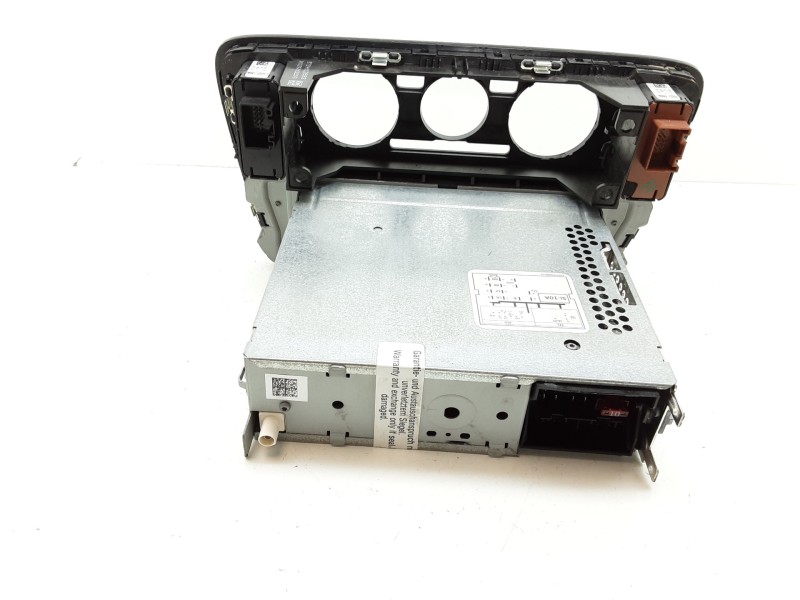 Recambio de sistema audio / radio cd para volkswagen up! (121) black up! referencia OEM IAM 1S0035156A  