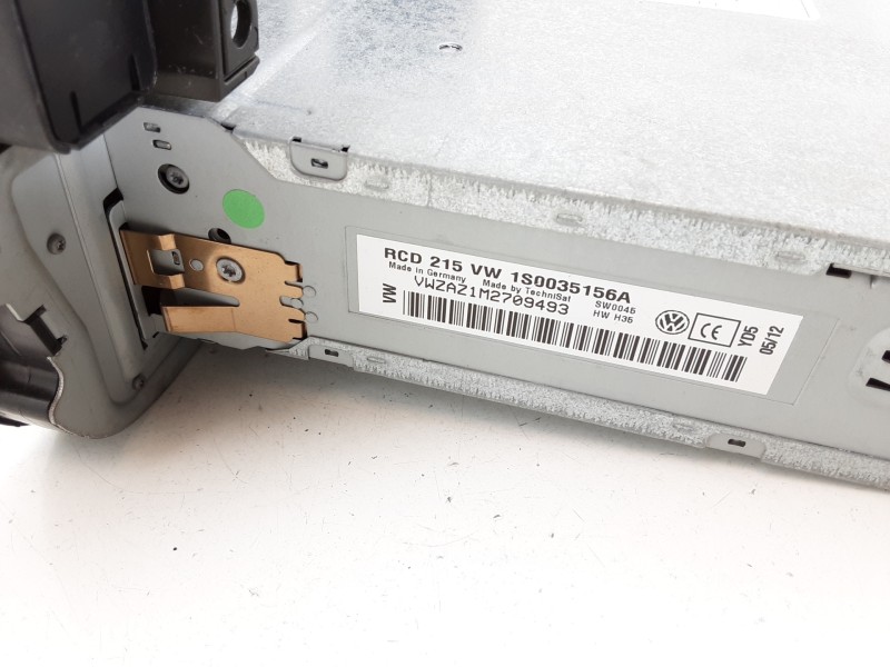 Recambio de sistema audio / radio cd para volkswagen up! (121) black up! referencia OEM IAM 1S0035156A  