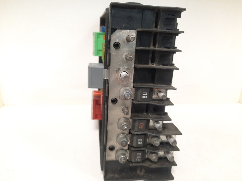 Recambio de caja reles / fusibles para skoda octavia ii (1z3) 1.9 tdi referencia OEM IAM 1K0937125A  