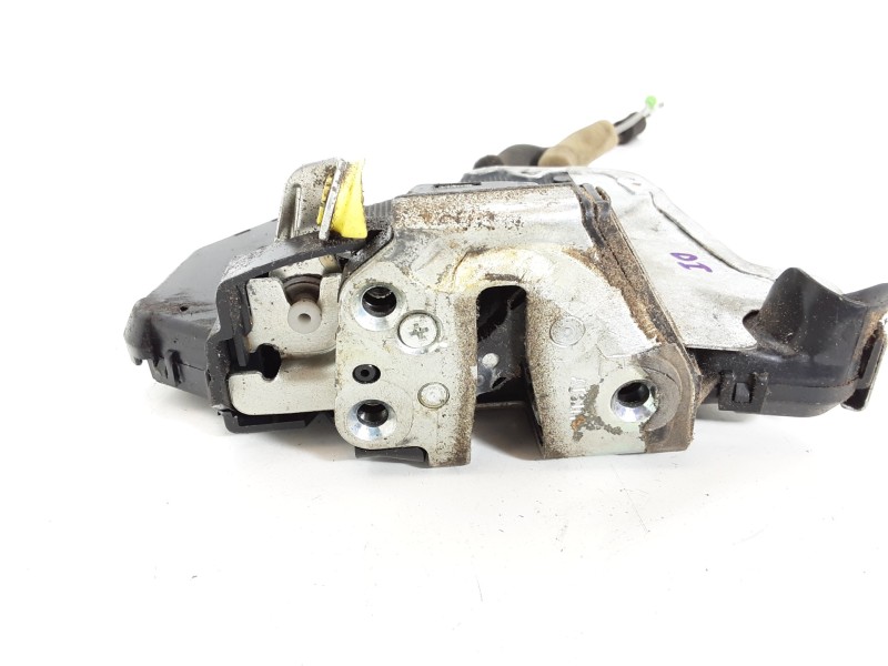 Recambio de cerradura puerta delantera izquierda para lexus is200 (ds2/is2) 220d referencia OEM IAM 5L1516  