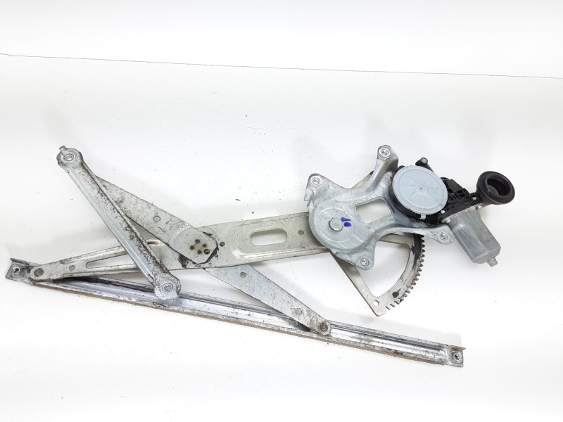 Recambio de elevalunas delantero derecho para lexus is200 (ds2/is2) 220d referencia OEM IAM 857105810 0620401760 