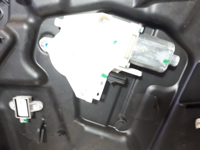 Recambio de elevalunas delantero derecho para dodge journey sxt cool family referencia OEM IAM 963201103  