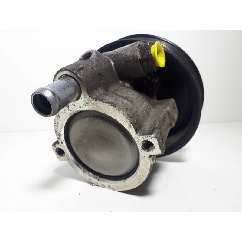 Recambio de bomba direccion para nissan primastar (x..) avantour l1h1 2,7 t / 7-sitzer referencia OEM IAM 8200024738 26146338 