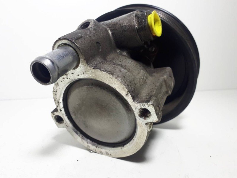 Recambio de bomba direccion para nissan primastar (x..) avantour l1h1 2,7 t / 7-sitzer referencia OEM IAM 8200024738 26146338 