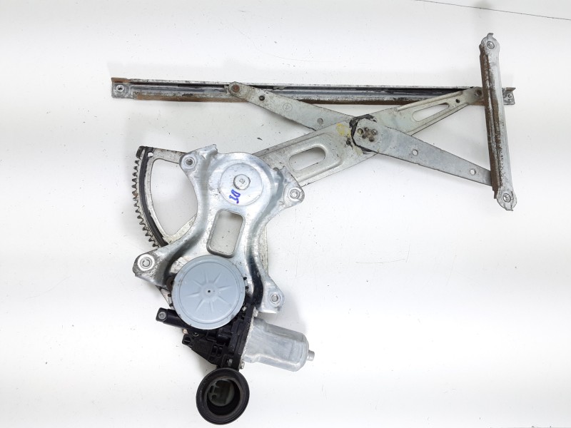 Recambio de elevalunas delantero izquierdo para lexus is200 (ds2/is2) 220d referencia OEM IAM 8572058010 0620401770 