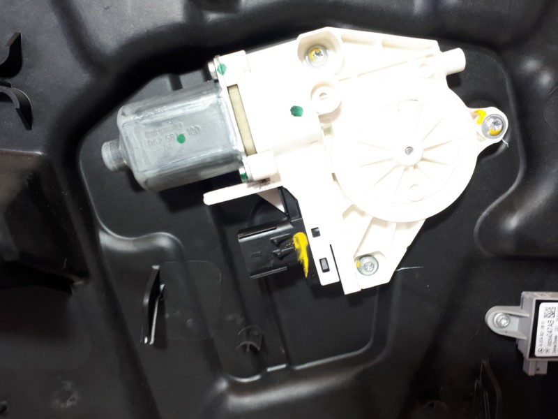 Recambio de elevalunas delantero izquierdo para dodge journey sxt cool family referencia OEM IAM 963189103  