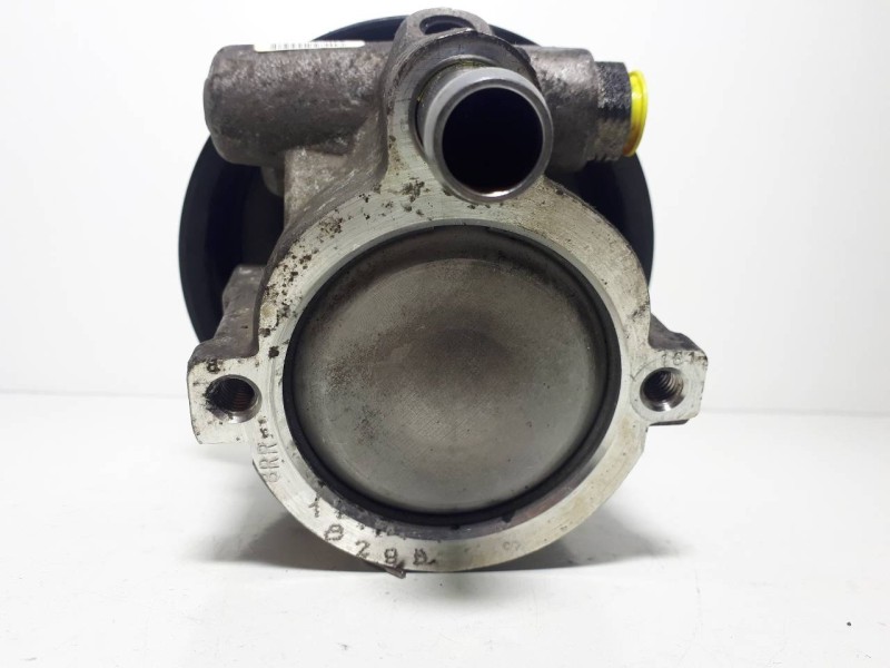 Recambio de bomba direccion para nissan primastar (x..) avantour l1h1 2,7 t / 7-sitzer referencia OEM IAM 8200024738 26146338 