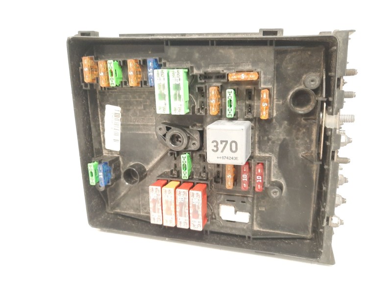 Recambio de caja reles / fusibles para skoda octavia ii (1z3) 1.9 tdi referencia OEM IAM 1K0937125A  