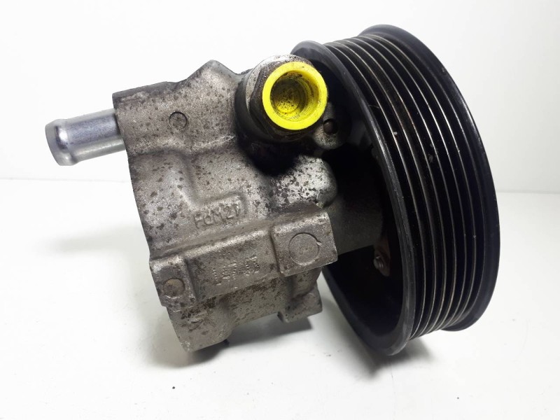 Recambio de bomba direccion para nissan primastar (x..) avantour l1h1 2,7 t / 7-sitzer referencia OEM IAM 8200024738 26146338 