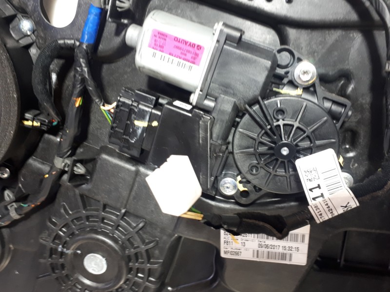 Recambio de elevalunas delantero derecho para kia ceed concept referencia OEM IAM 82480A2611  