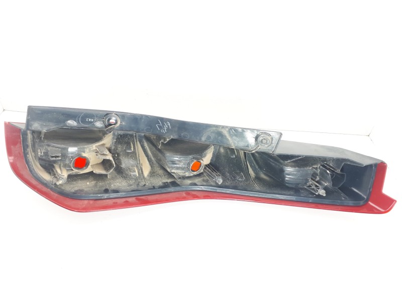 Recambio de piloto trasero izquierdo para nissan x-trail (t31) le referencia OEM IAM 22063929  