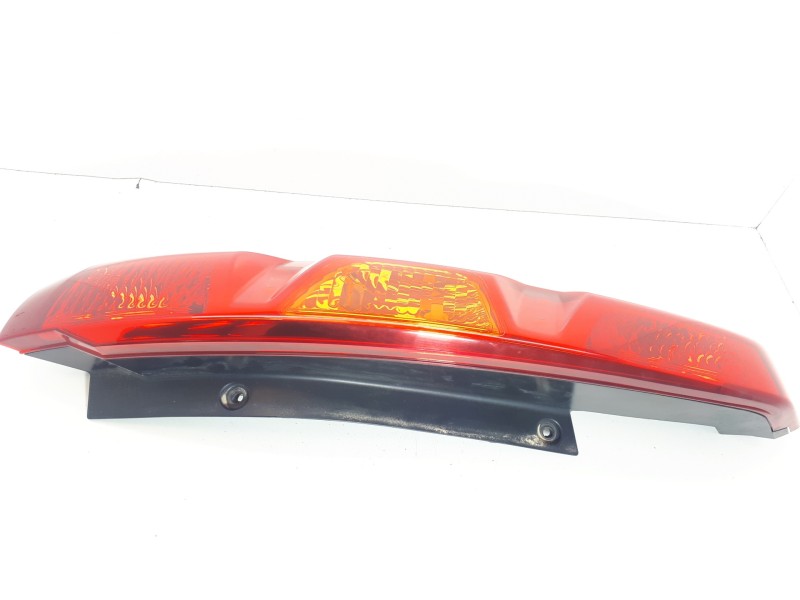 Recambio de piloto trasero izquierdo para nissan x-trail (t31) le referencia OEM IAM 22063929  