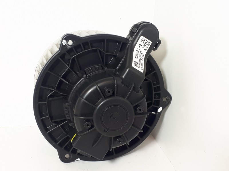 Recambio de motor calefaccion para hyundai tucson (tl, tle) 2.0 crdi referencia OEM IAM D316NFFAAD3107 170227 