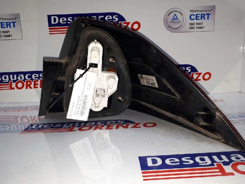 Recambio de piloto trasero izquierdo para renault megane ii classic berlina dynamique referencia OEM IAM 8200142682  