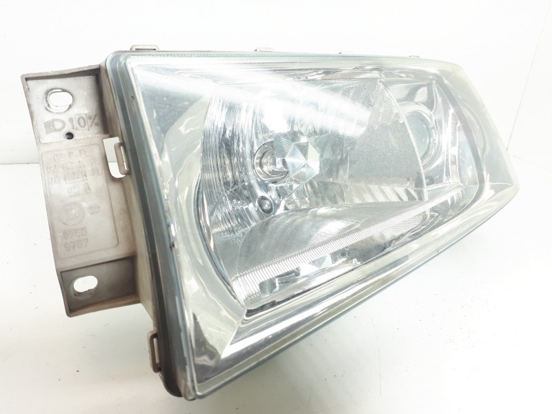 Recambio de faro izquierdo para skoda octavia berlina (1u2) ambiente referencia OEM IAM 1U1951015L  