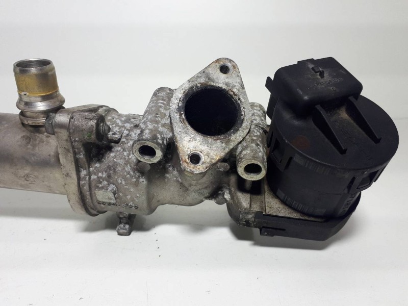 Recambio de valvula egr para ford focus berlina (cap) ghia referencia OEM IAM 9645689680  