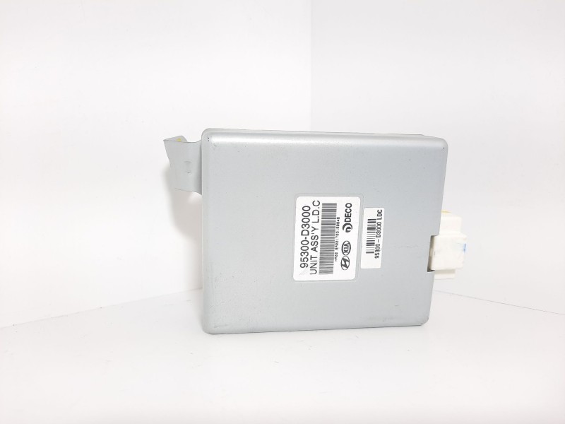 Recambio de modulo electronico para hyundai tucson (tl, tle) 2.0 crdi referencia OEM IAM 95300D3000  SA001703150648