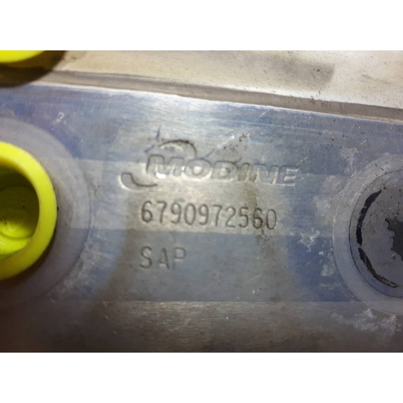 Recambio de enfriador aceite motor para nissan primastar (x..) avantour l1h1 2,7 t / 7-sitzer referencia OEM IAM  6790972560 