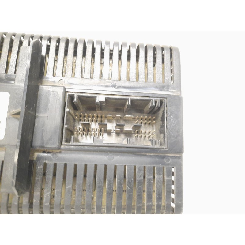 Recambio de mando luces para bmw serie 3 berlina (e46) 2.0 16v diesel cat referencia OEM IAM 6919833 037239054 0003978