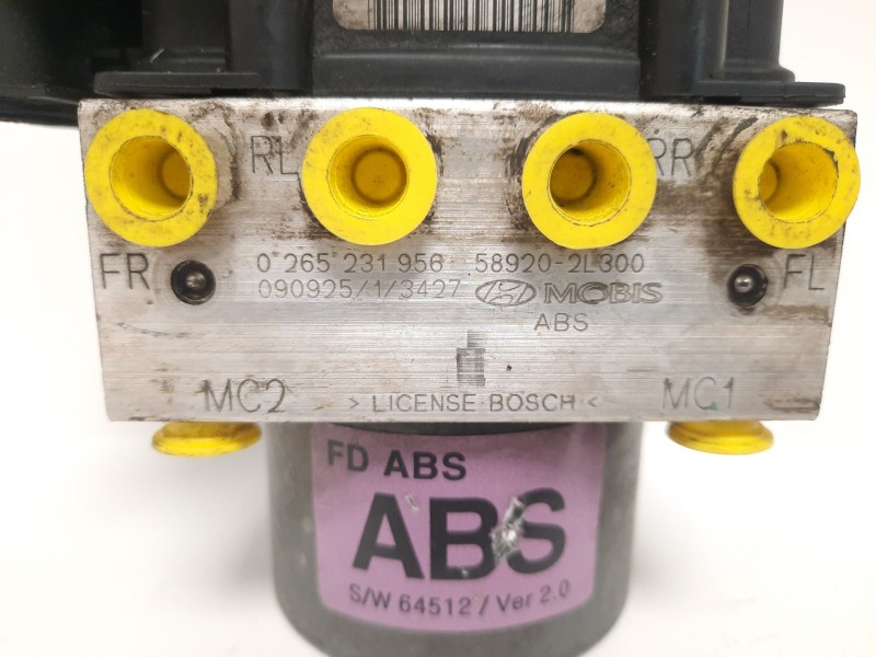 Recambio de abs para hyundai i30 classic referencia OEM IAM 026580063998909C0280 0265231956 58920-2L300 090925/1/3427