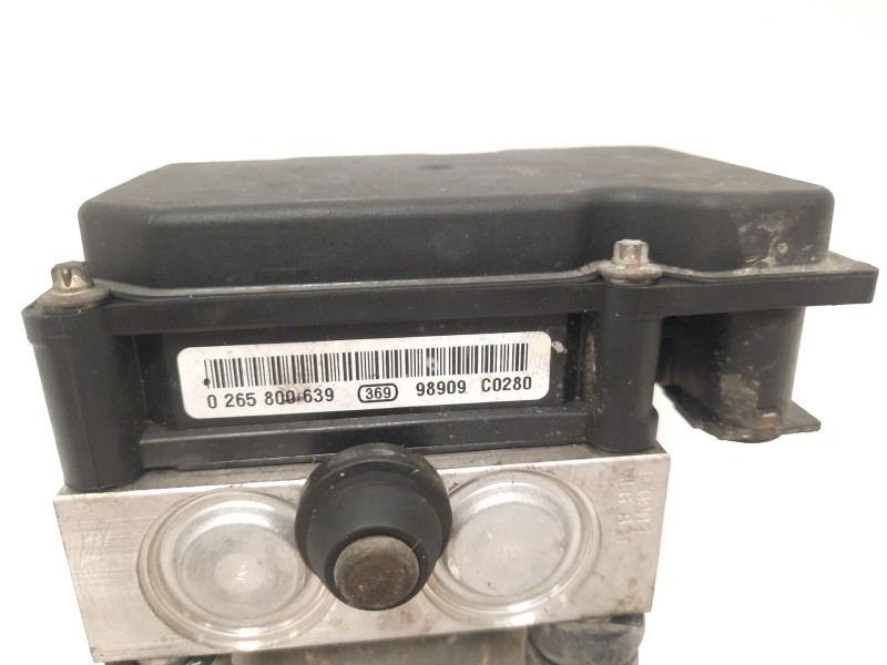 Recambio de abs para hyundai i30 classic referencia OEM IAM 026580063998909C0280 0265231956 58920-2L300 090925/1/3427