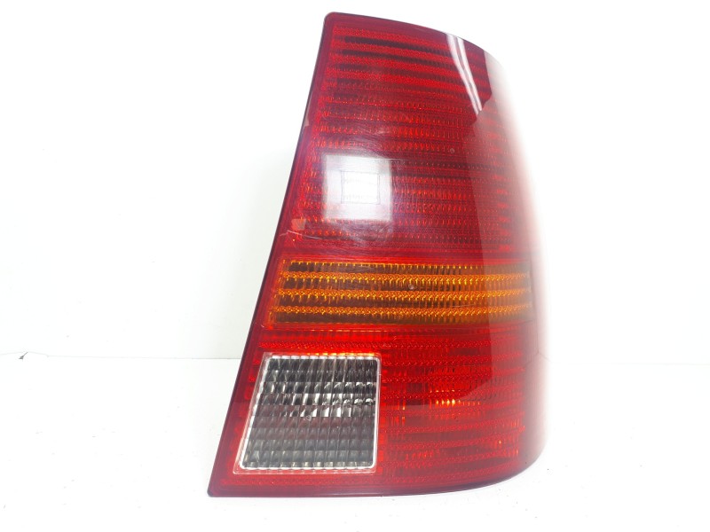 Recambio de piloto trasero derecho para volkswagen golf iv variant (1j5) highline referencia OEM IAM   