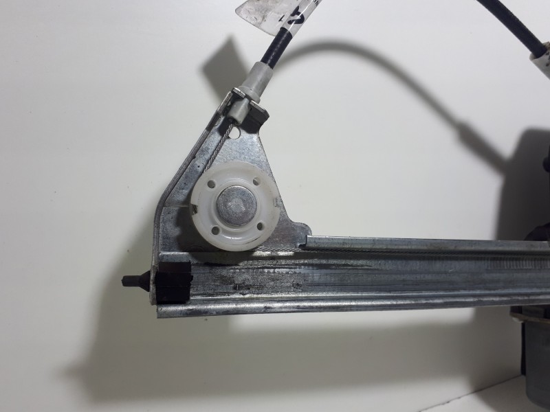 Recambio de elevalunas delantero izquierdo para fiat fiorino adventure combi referencia OEM IAM   