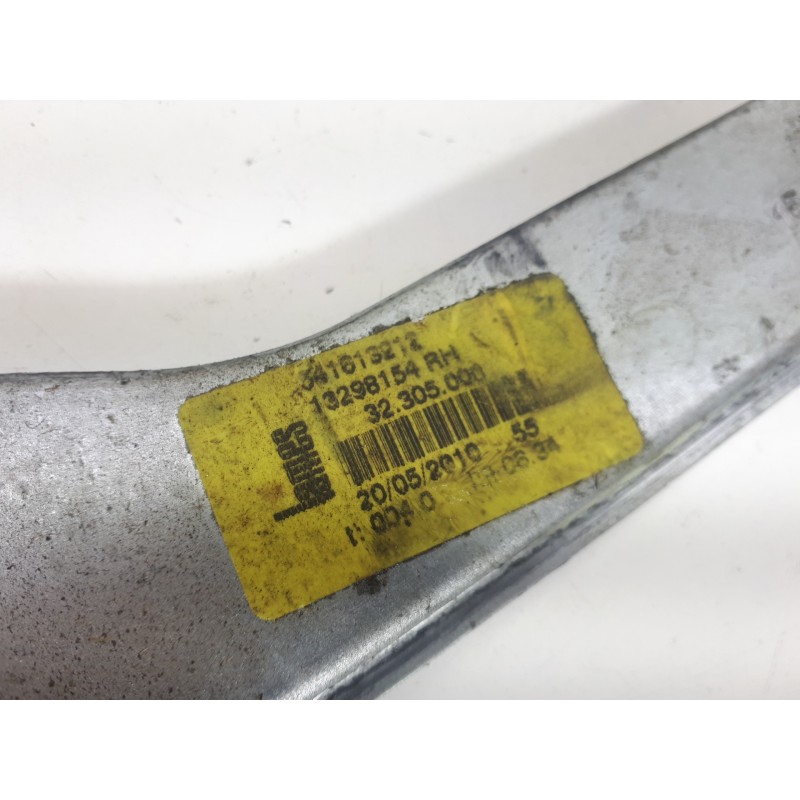 Recambio de elevalunas delantero derecho para opel corsa d corsavan referencia OEM IAM 13298154RH 72017003 