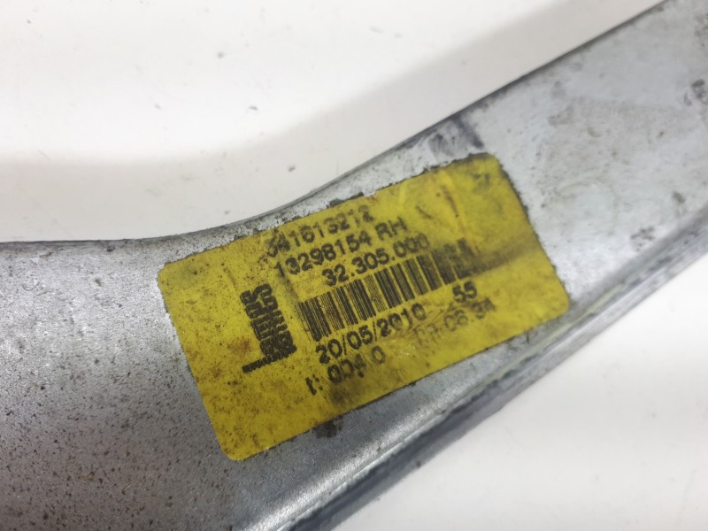 Recambio de elevalunas delantero derecho para opel corsa d corsavan referencia OEM IAM 13298154RH 72017003 